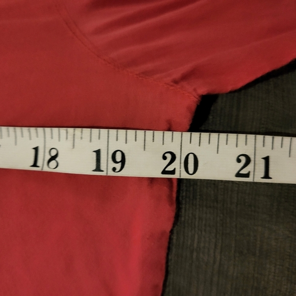 Devotef Luxury Apparel For Women's Red Button-Up Top - Picture 4 of 4